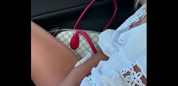  Amateur outdoor masturbation in car - travellng and fingering